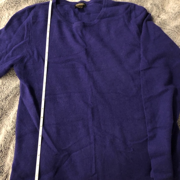 NWOT. Blue/purple Cardigan 💯 % Cashmere - Picture 4 of 7